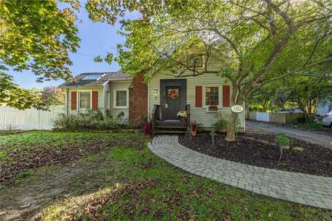 1582 Creek Street, Penfield, NY 14625