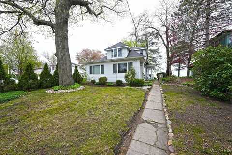 8784 Lake Shore Road, Evans, NY 14006