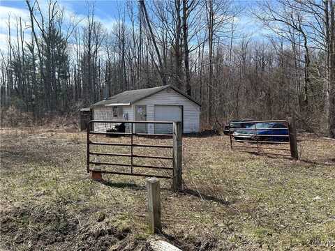 1928 Church Road, Lysander, NY 13027