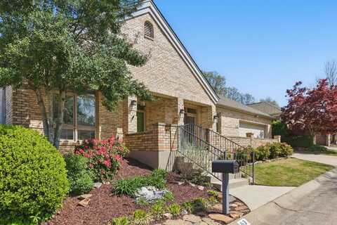 63 Hunters Green Circle, Little Rock, AR 72211