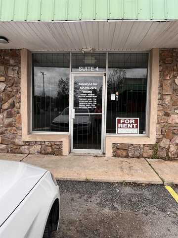 8700 Colonel Glenn Road Unit 4, Little Rock, AR 72204