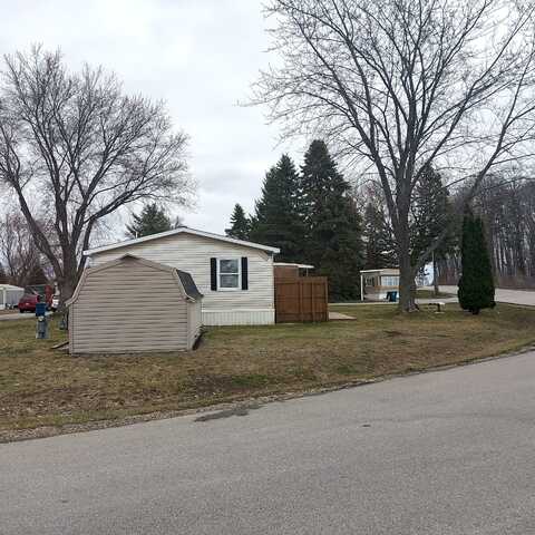 4548 Goldenrod Drive, Traverse City, MI 49685