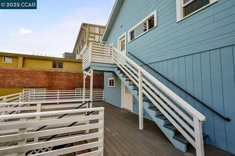 1424 Pomona St, Crockett, CA 94525