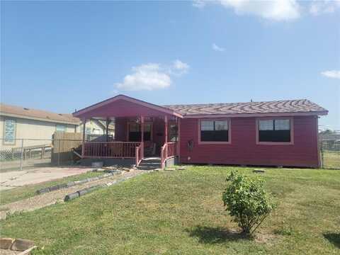 612 Avenue E, Robstown, TX 78380