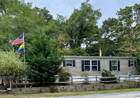 210 West Road, Wellfleet, MA 02667