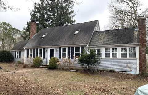 49 Buckingham Way, Cotuit, MA 02635