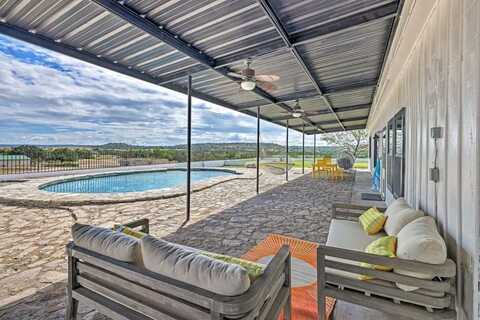 2363 -- Usener Rd, Fredericksburg, TX 78624