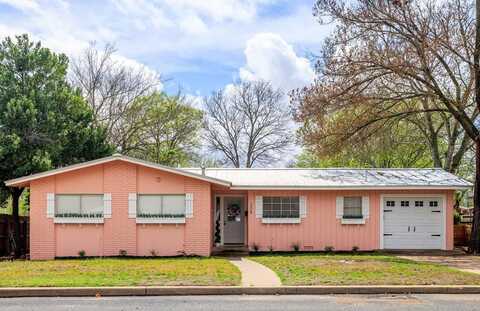 209 Mulberry St, Fredericksburg, TX 78624