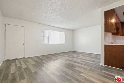 12100 Birch Ave, Hawthorne, CA 90250