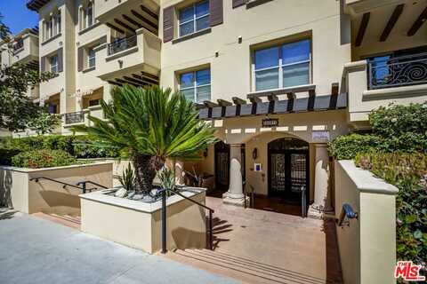 5037 Rosewood Ave, Los Angeles, CA 90004
