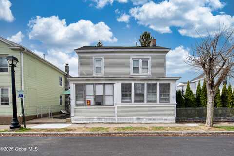36 2nd Street, Waterford, NY 12188