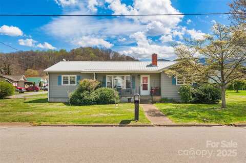 641 Camelot Drive, Waynesville, NC 28786