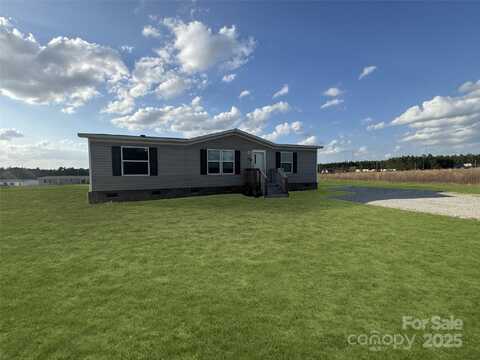 208 Steen Road, Mount Croghan, SC 29727