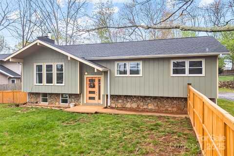 917 W Chapel Road, Asheville, NC 28803