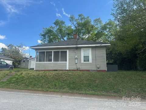 211 W 2nd Street, Kershaw, SC 29067