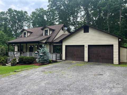 1496 Givens Street, Hickory, NC 28602
