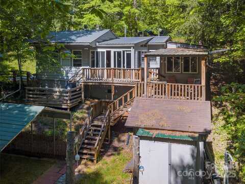 16 Limestone Drive, Franklin, NC 28734