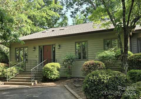 31 Hunting Country Trail, Tryon, NC 28782
