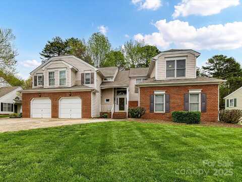 4743 Morning Dew Court, Charlotte, NC 28269