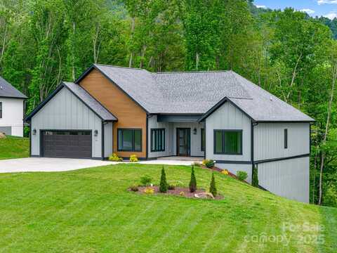 24 Slate Drive unit: 29, Candler, NC 28715
