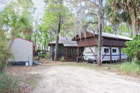 1808 Oak Ave, Steinhatchee, FL 32359