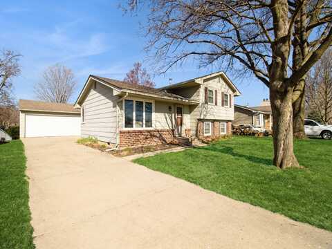 4516 70th Street, Urbandale, IA 50322