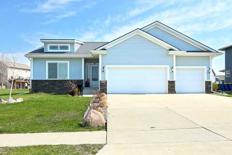 5215 Bulldog Avenue, Van Meter, IA 50261