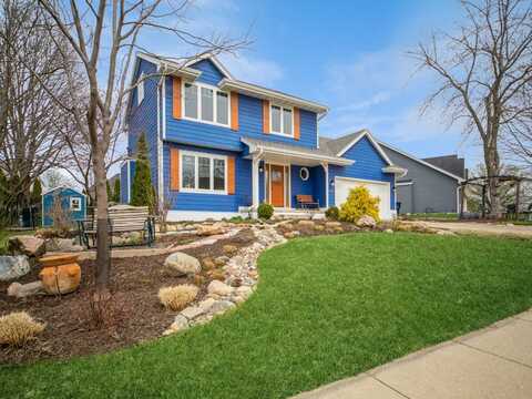 8041 Dellwood Drive, Urbandale, IA 50322
