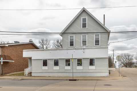 1098 University, Dubuque, IA 52001