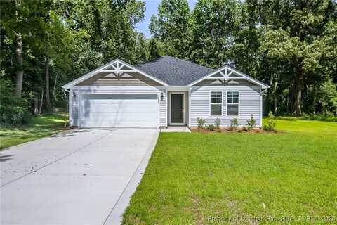 5829 Panther Drive, Hope Mills, NC 28348