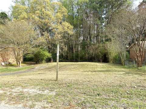 6143 Sabine Drive, Fayetteville, NC 28303