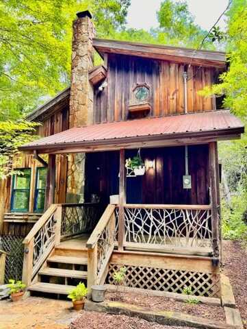 275 Conard Cir, Bryson City, NC 28713