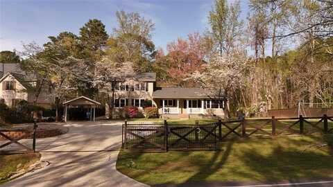 1718 PUCKETTS Drive SW, Lilburn, GA 30047