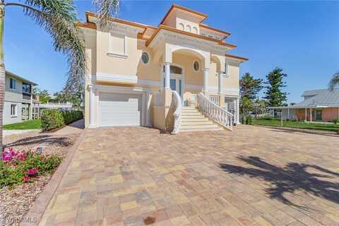 161 Egret Street, Fort Myers Beach, FL 33931
