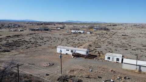 6 Hermosa Avenue, Moriarty, NM 87035