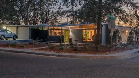 801 RICHMOND Drive SE, Albuquerque, NM 87106