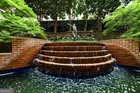 2626 Peachtree, Atlanta, GA 30305