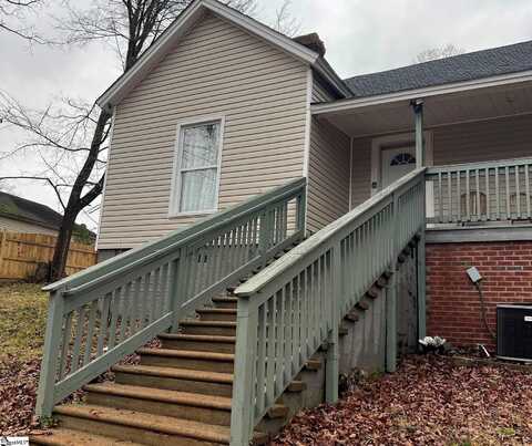 5 Arkmain Street, Spartanburg, SC 29306