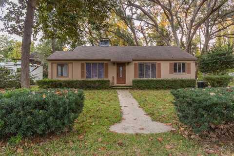 116 Redfern Drive, Saint Simons Island, GA 31522