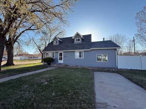 930 S Claussen, Grand Island, NE 68801