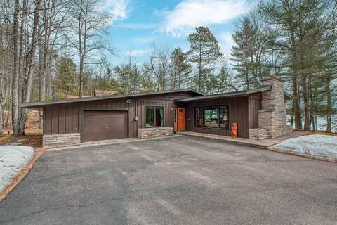 8500 VAN BUSSUM LN, Eagle River, WI 54521
