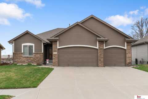 8534 S 106th Street, La Vista, NE 68128