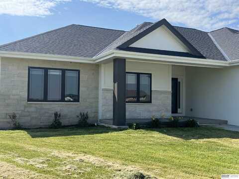 1007 Bluejay Circle, Ashland, NE 68003