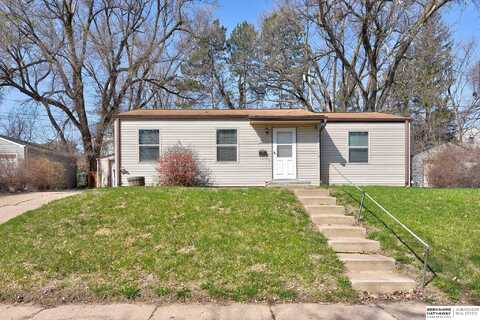 1024 N 77th Avenue, Omaha, NE 68114
