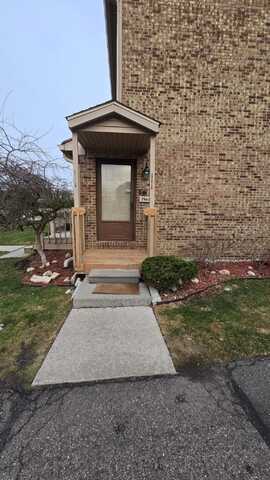 7863 Woodingham, West Bloomfield, MI 48322