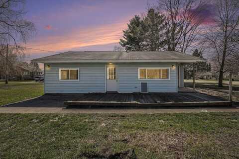 234 Mary Street, Newaygo, MI 49337