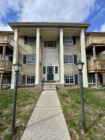 45210 Keding, Utica, MI 48317