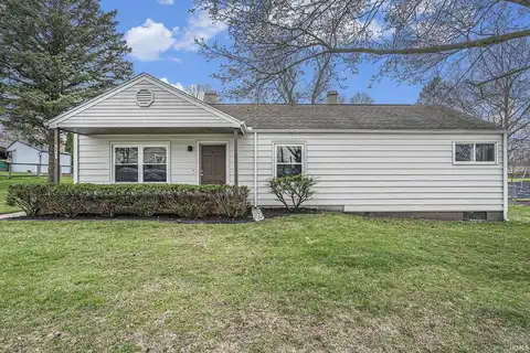 921 Hubbard Street, Mishawaka, IN 46544