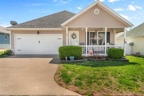 606 E Clay, Ozark, MO 65721