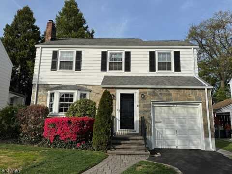 313 Bender Ave, Roselle Park, NJ 07204